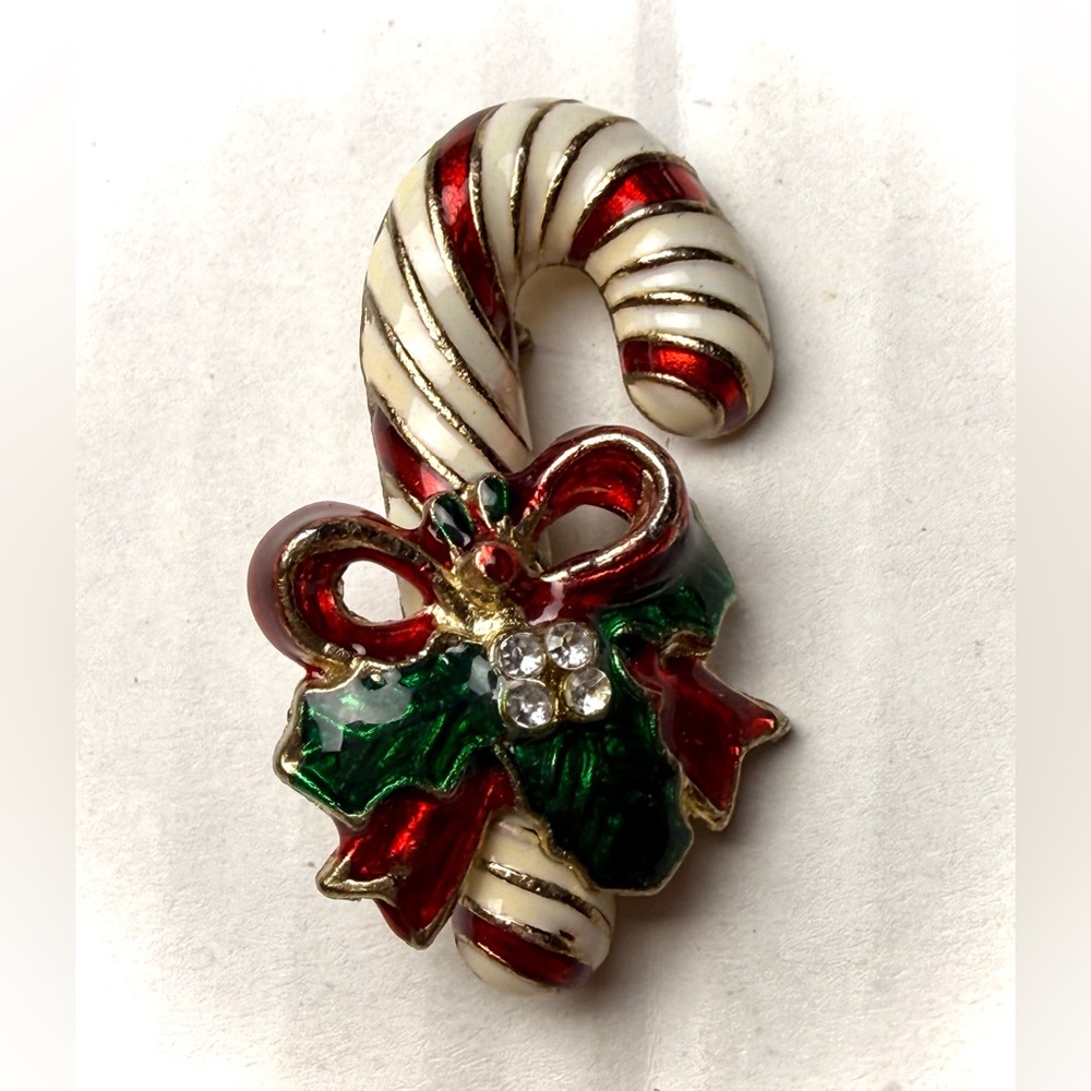 Vintage Rhinestone Candy Cane Brooch Christmas Pin Enamel Gold‎ Tone 70s 80s